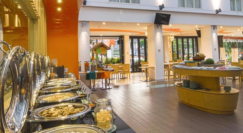 Harris Hotel Raya Кута Экстерьер фото