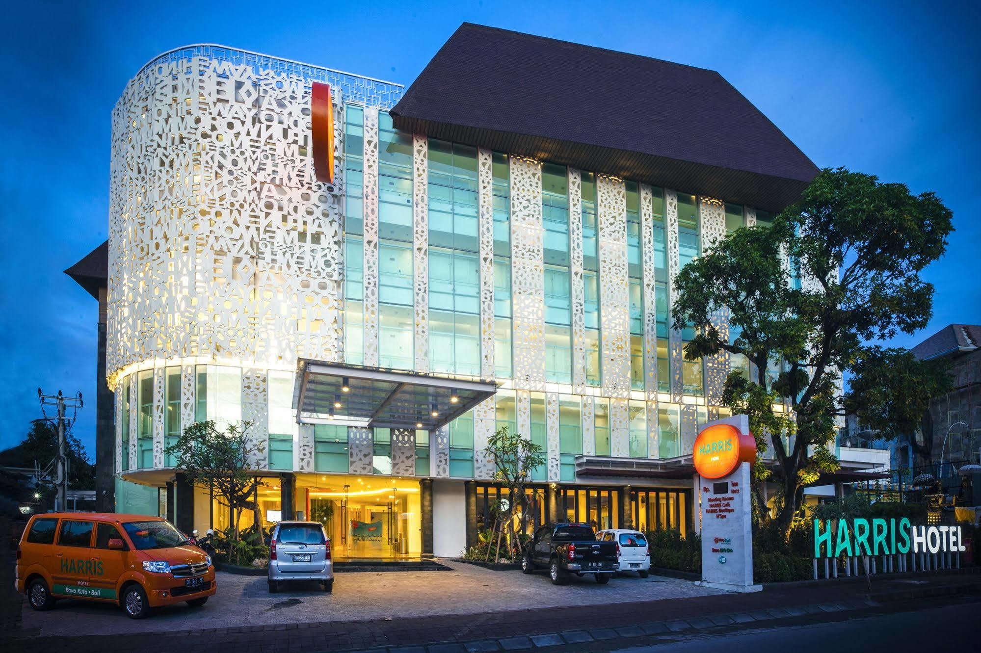 Harris Hotel Raya Кута Экстерьер фото