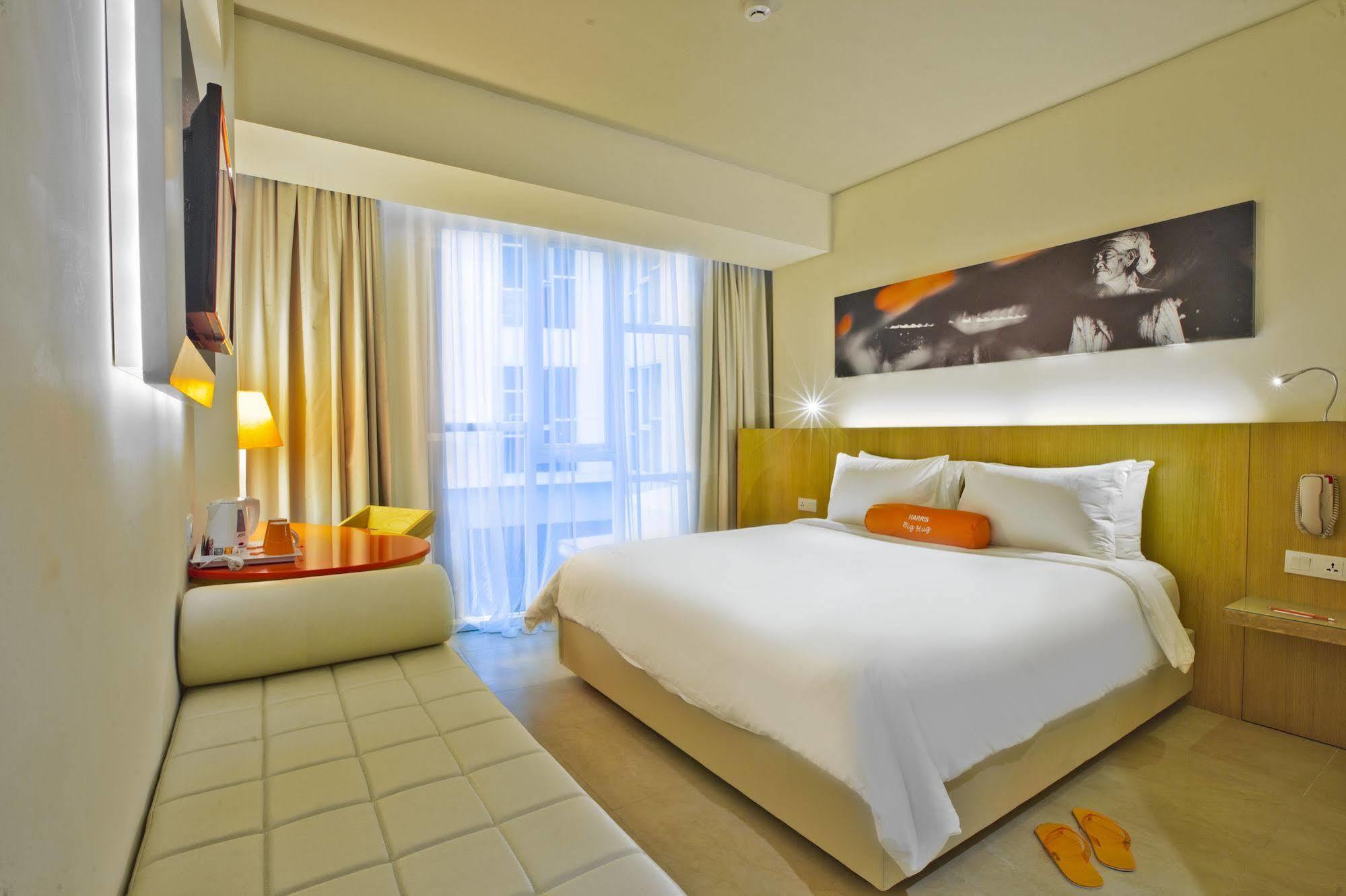 Harris Hotel Raya Кута Экстерьер фото