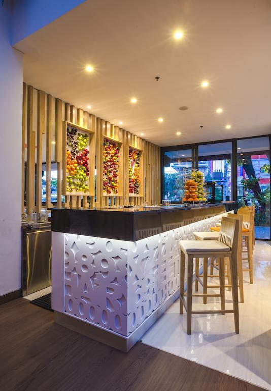 Harris Hotel Raya Кута Экстерьер фото