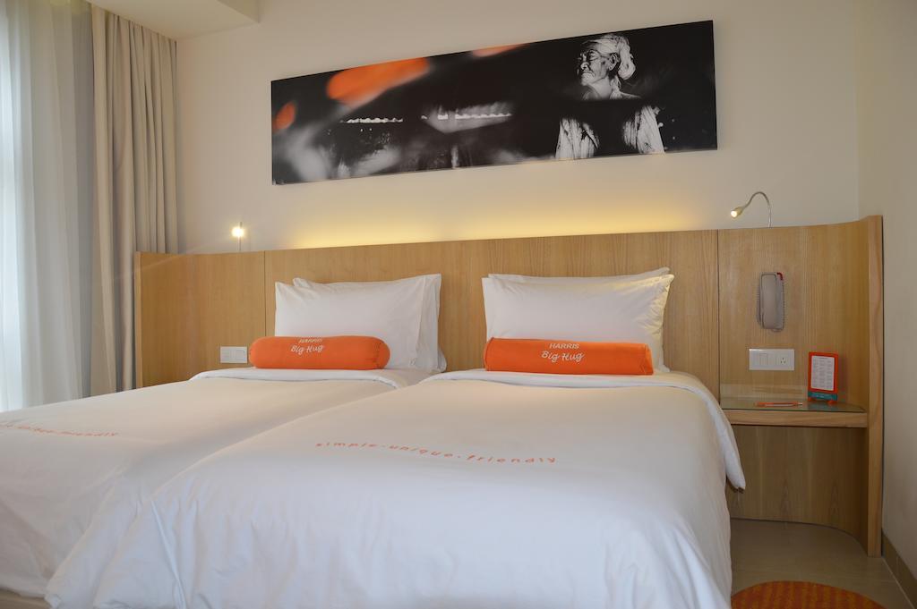 Harris Hotel Raya Кута Экстерьер фото